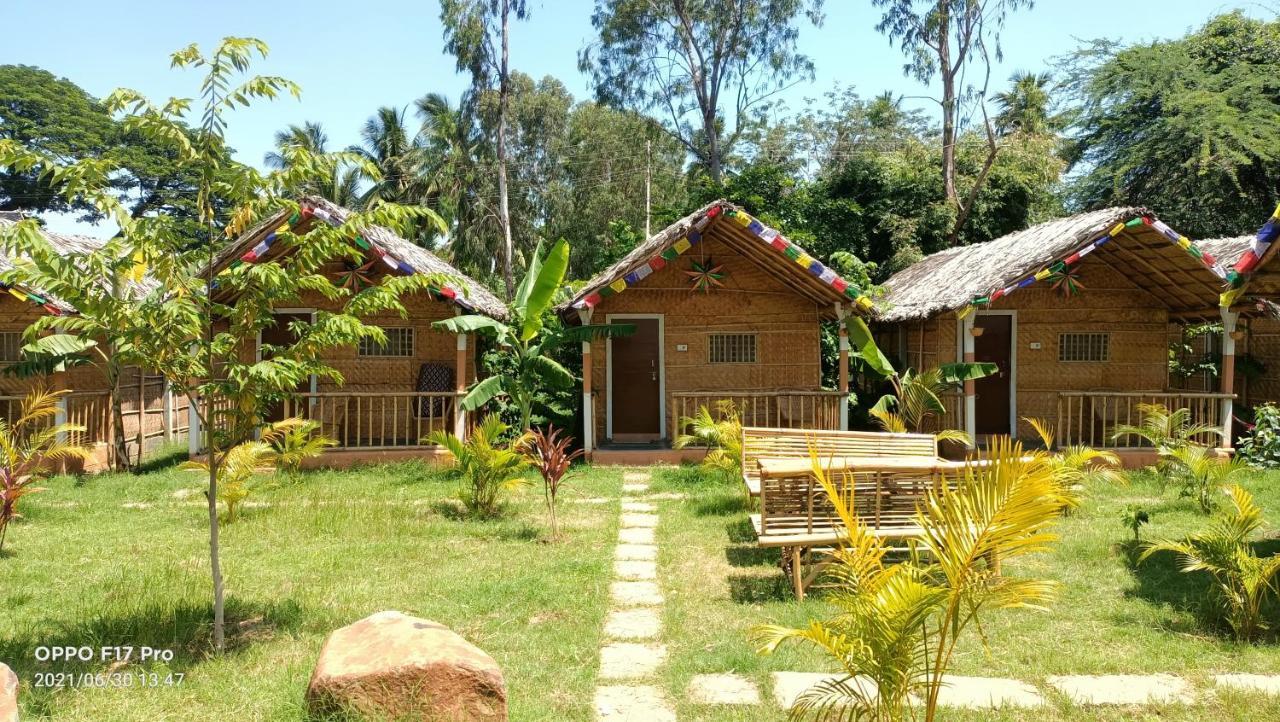 Island Vibes Hampi Guesthouse Extérieur photo